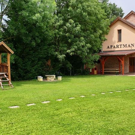 Gyulai-Fuerdo-Apartman Ii. Luaran gambar