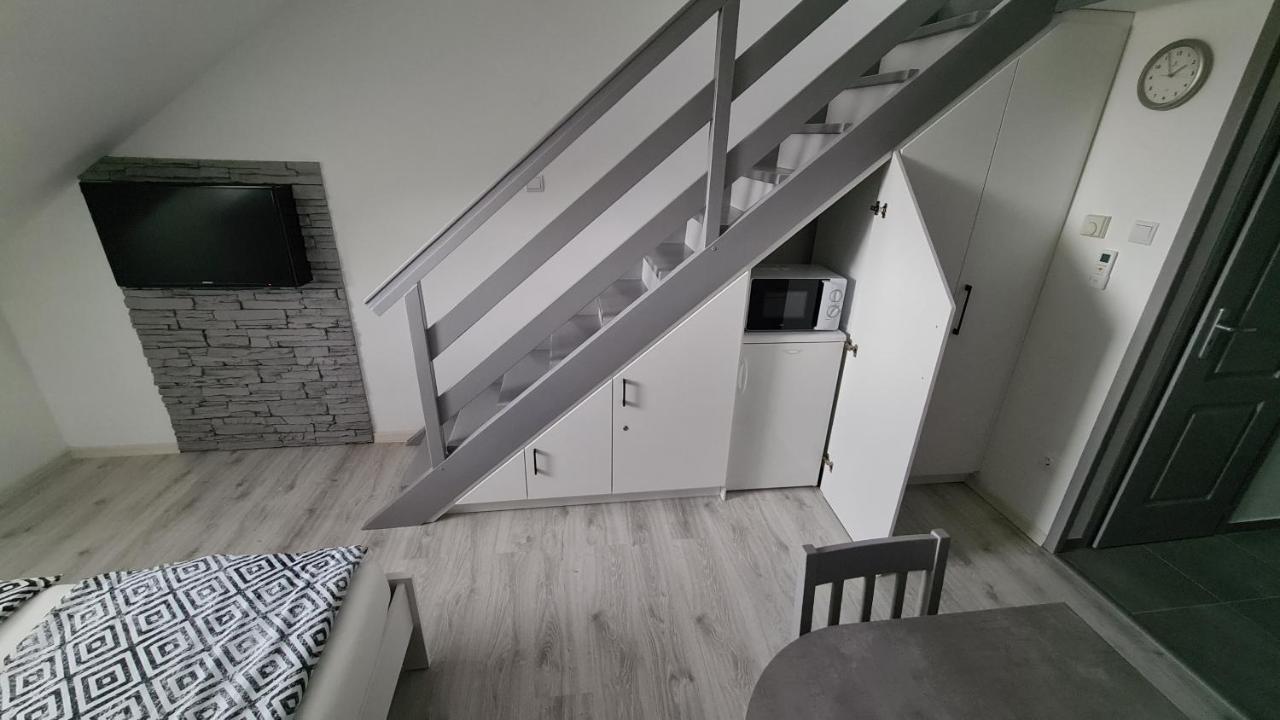 Gyulai-Fuerdo-Apartman Ii. Luaran gambar