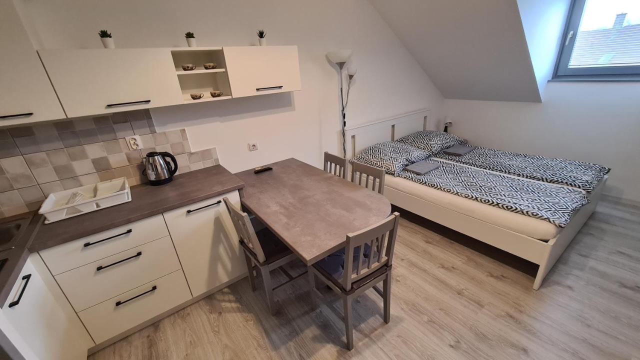 Gyulai-Fuerdo-Apartman Ii. Luaran gambar
