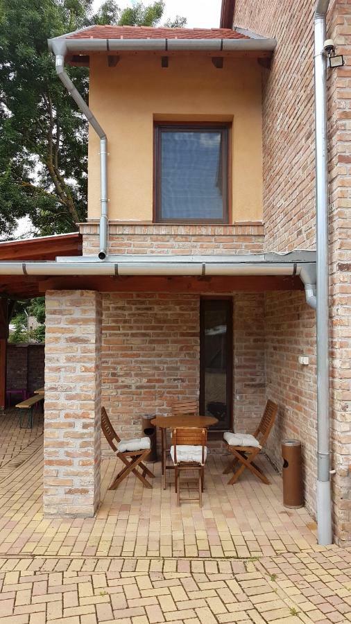 Gyulai-Fuerdo-Apartman Ii. Luaran gambar